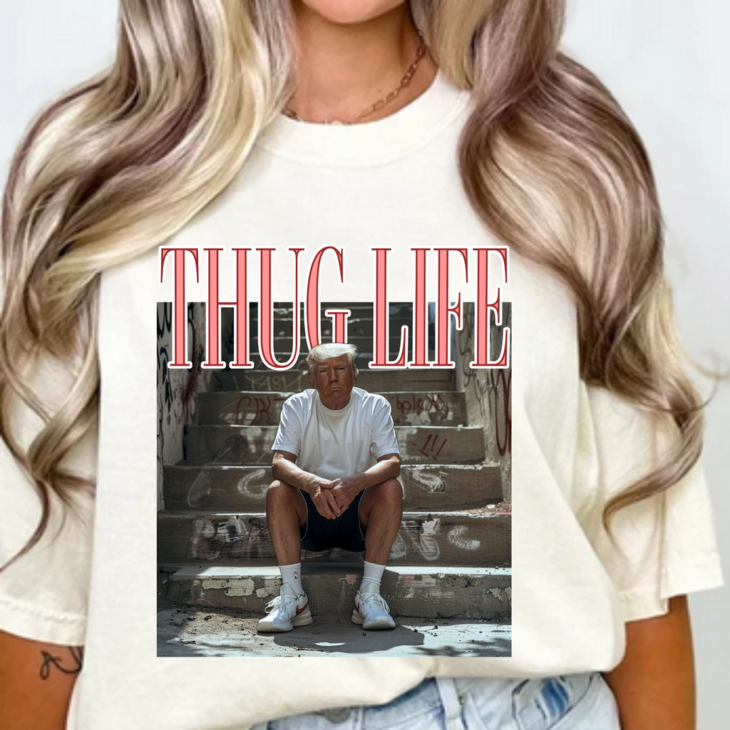 White graphic T-shirt with front print