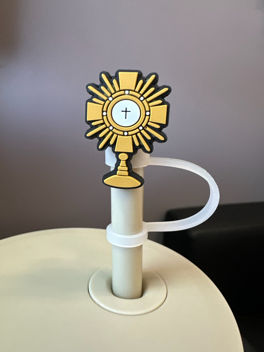 Gold Adoration straw topper on white straw with cross-in-circle and chalice