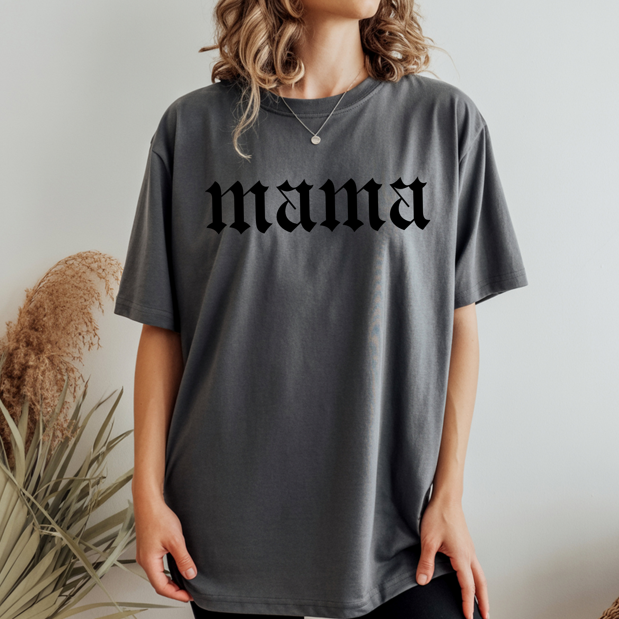 Moody Mama T-shirt, dark gray, 'mama' graphic print on front