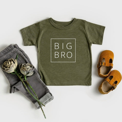 Olive baby kids T-shirt with BIG BRO square front print