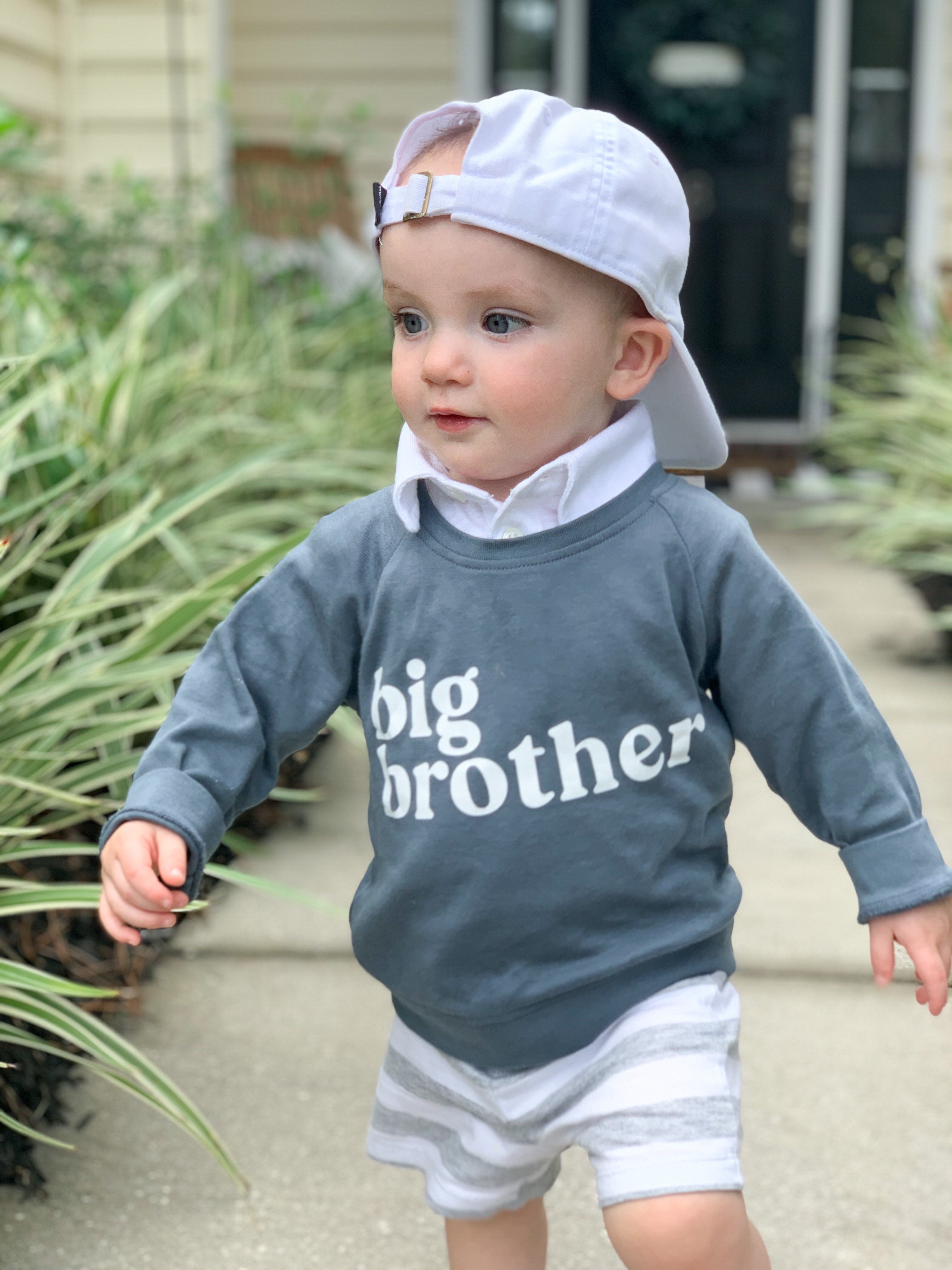 Children’s organic cotton pullover, medium slate gray, long sleeves with “big brother” print