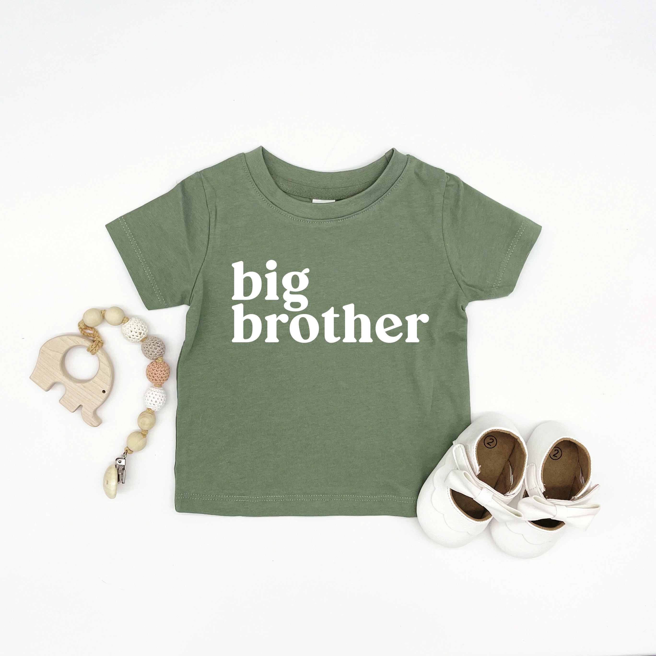 Green baby kids organic cotton tee with 'big brother' front graphic, crew neck