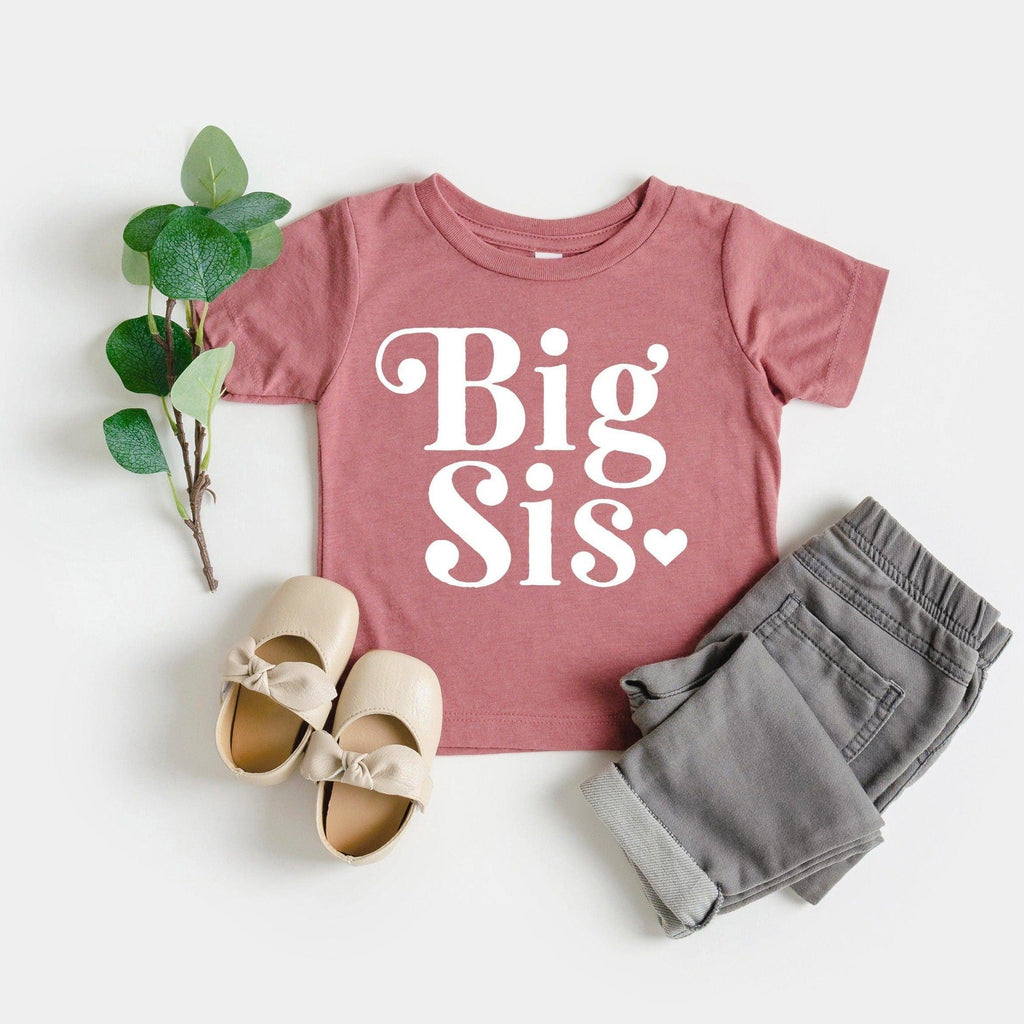 Dusty pink baby T-shirt with Big Sis heart retro print and crew neck