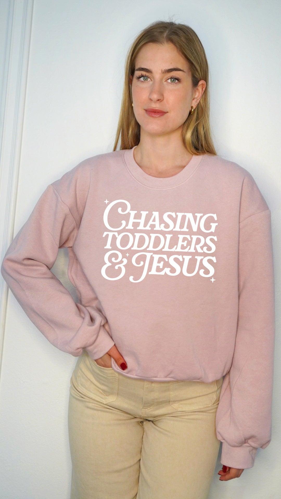 Women’s cropped sweatshirt in mauve with Chasing Toddlers & Jesus front print