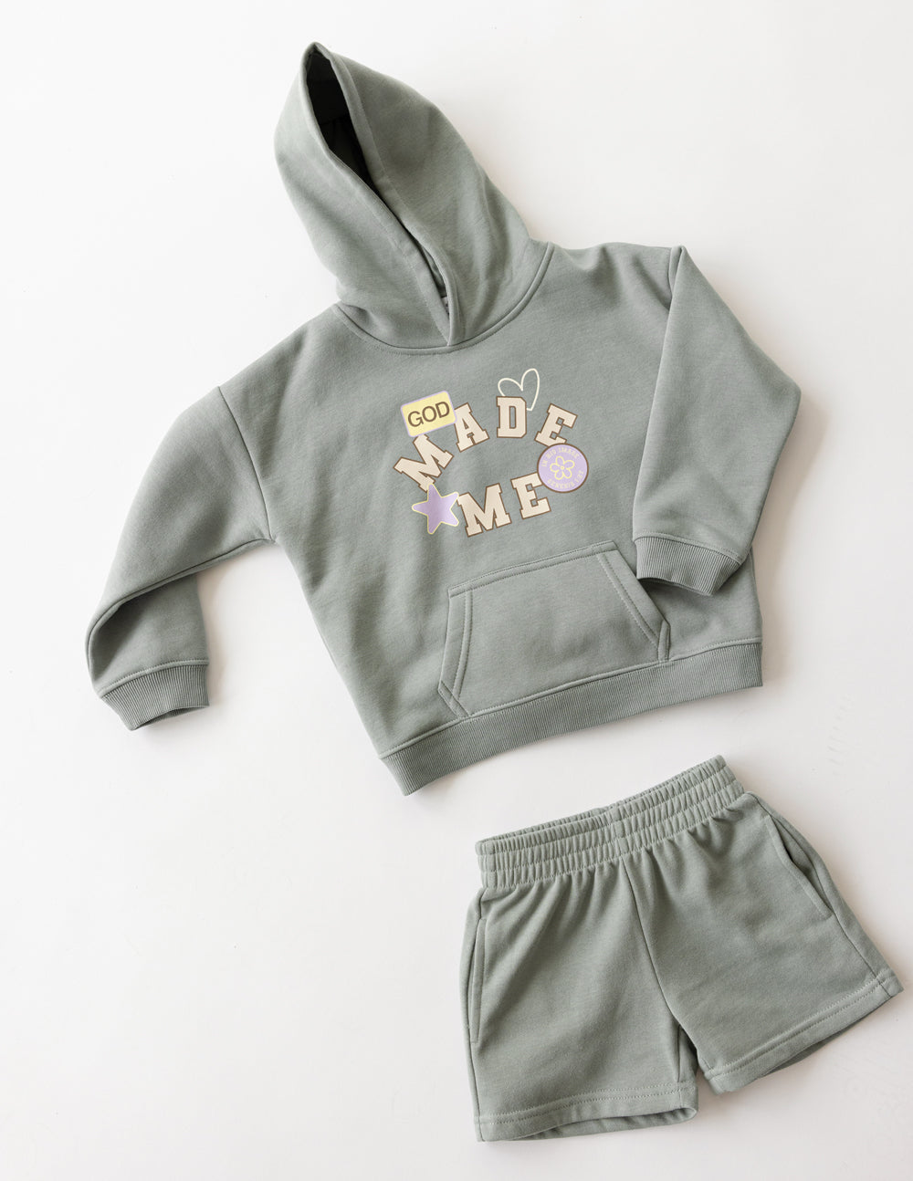 Kids gray knit shorts with elastic waistband and side pocket