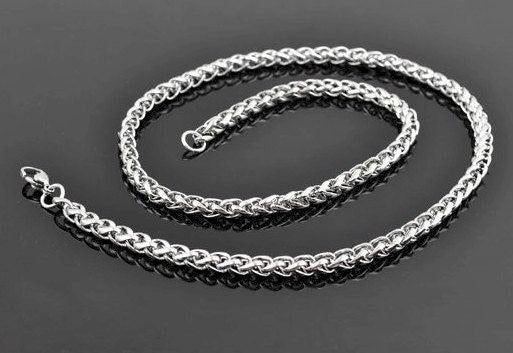 Silver-tone chain necklace with interlocking curb links and clasp
