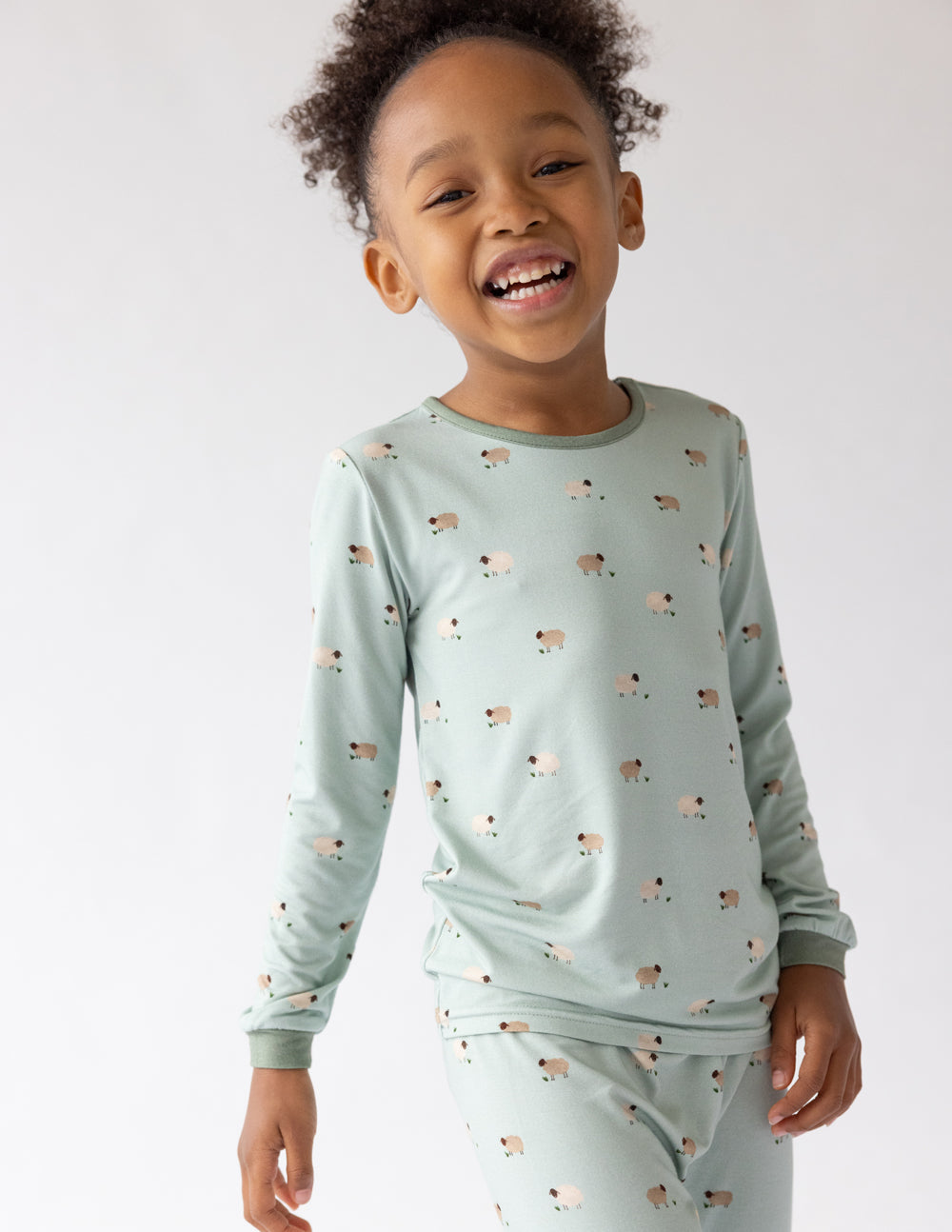 Kids lamb-print pajama set with long-sleeve top and matching pants in light sage
