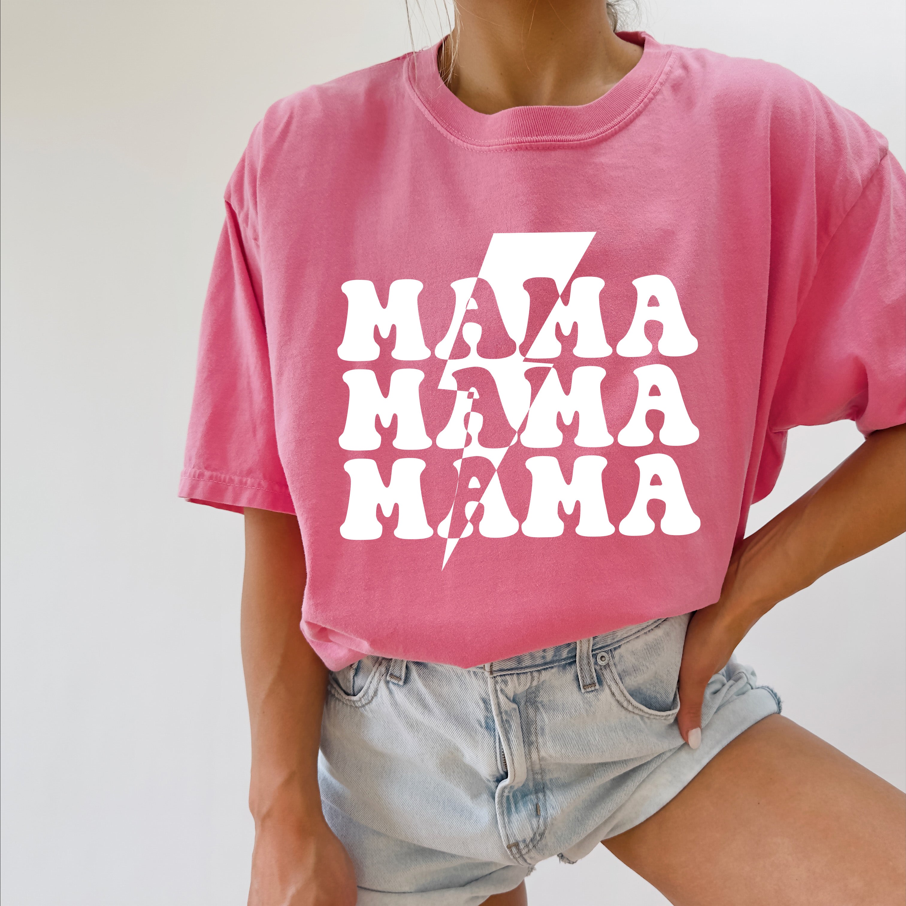 Mama T-shirt, pink with white 'MAMA' graphic
