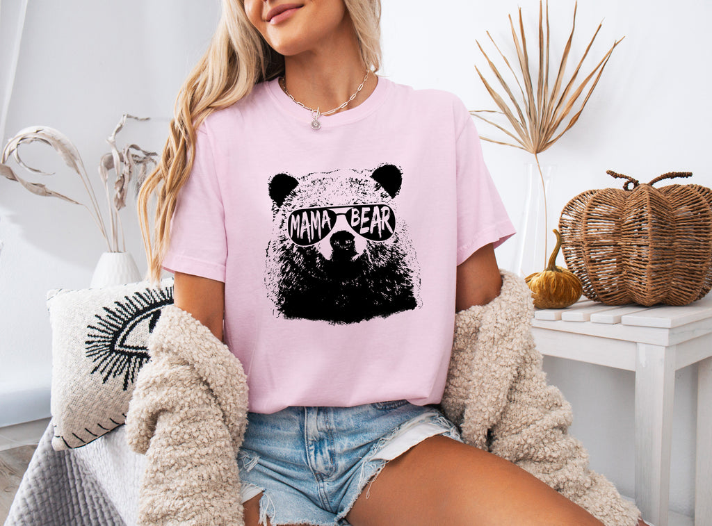 Garment-dyed T-shirt in light purple with black bear graphic on the chest