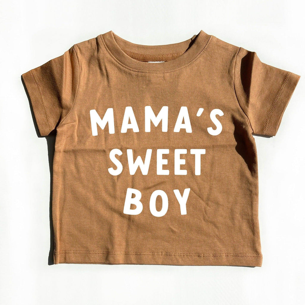 Brown short-sleeve baby tee with MAMA'S SWEET BOY text