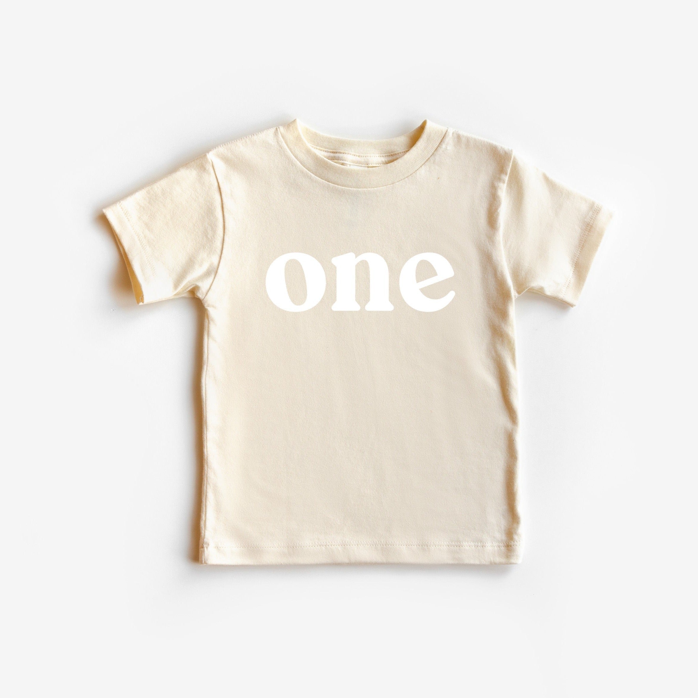 Natural kids organic cotton tee with 'one' serif graphic