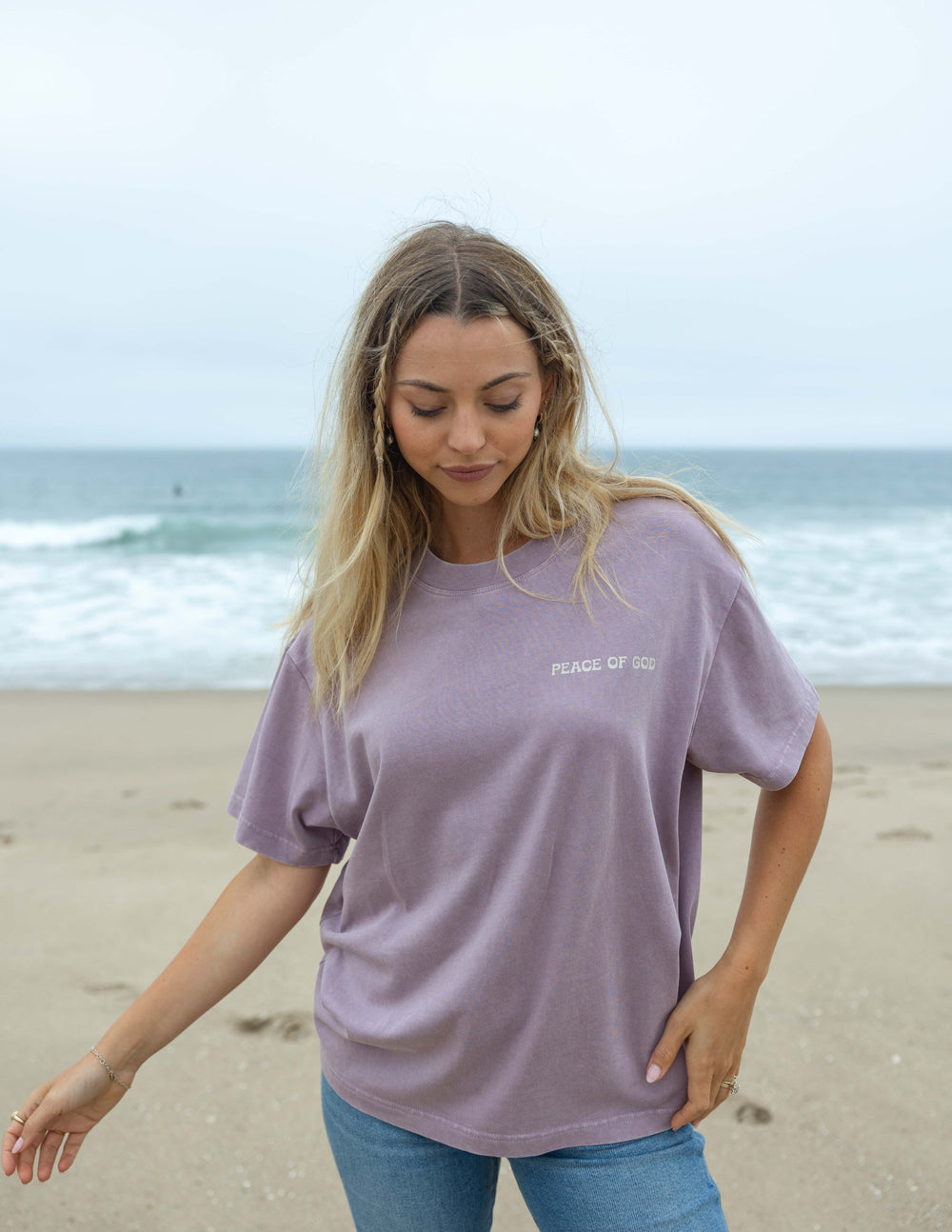 Lavender unisex T-shirt with small chest "Peace of God" print