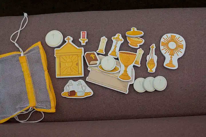 Catholic mass learning set with altar cloth pouch and religious cutout pieces