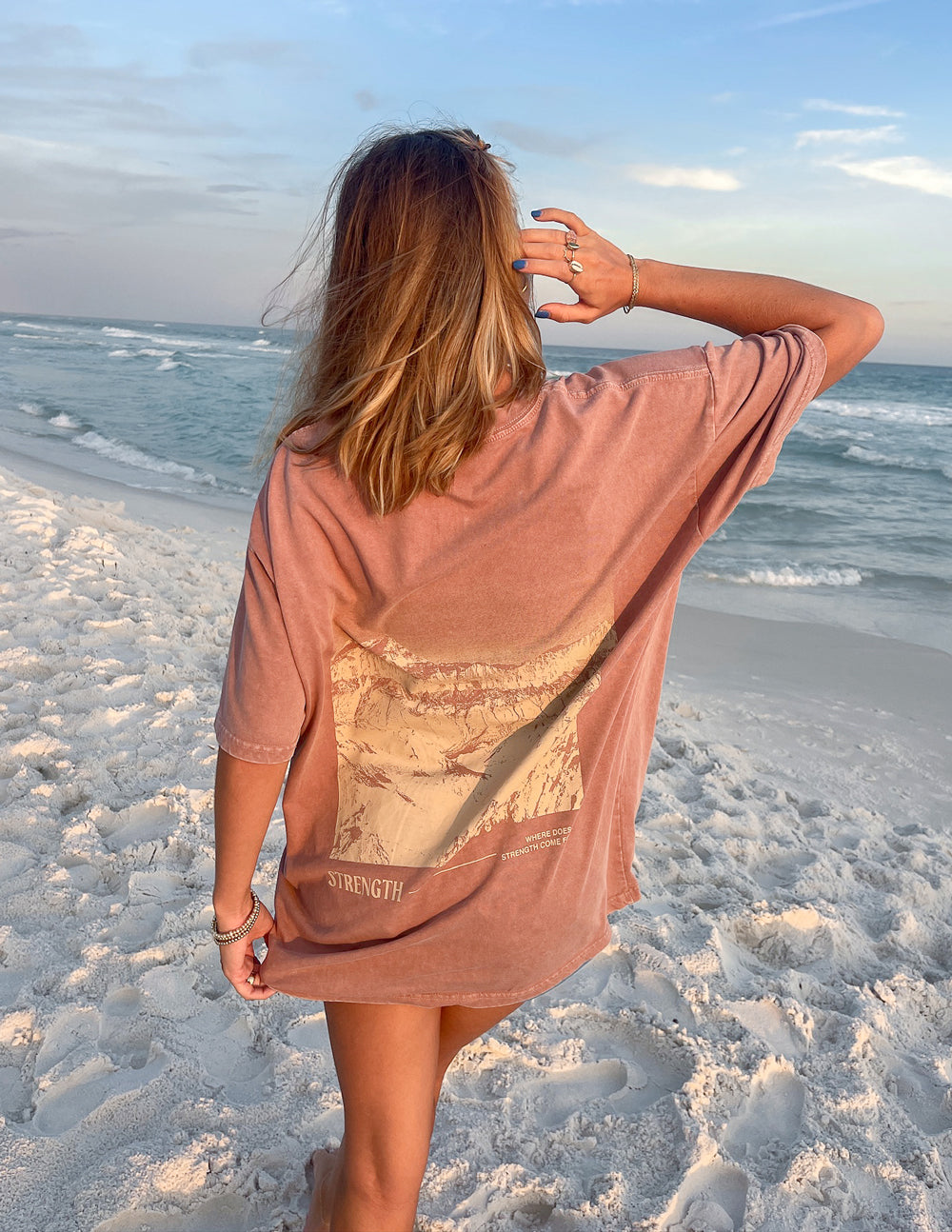 Unisex tee back graphic print, dusty rose