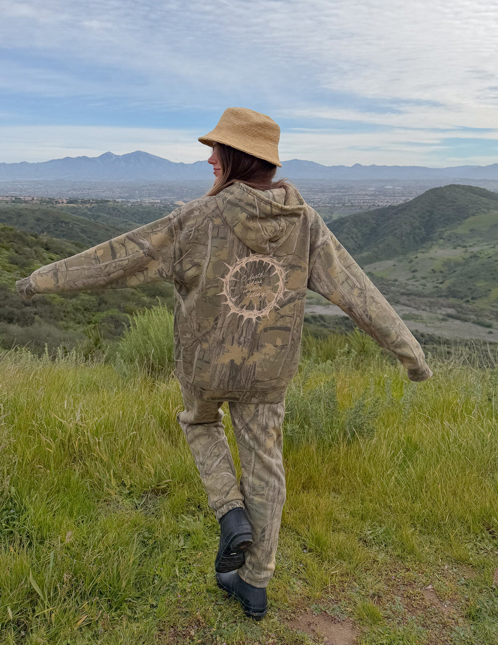 Camouflage unisex hoodie with back circular graphic and hood