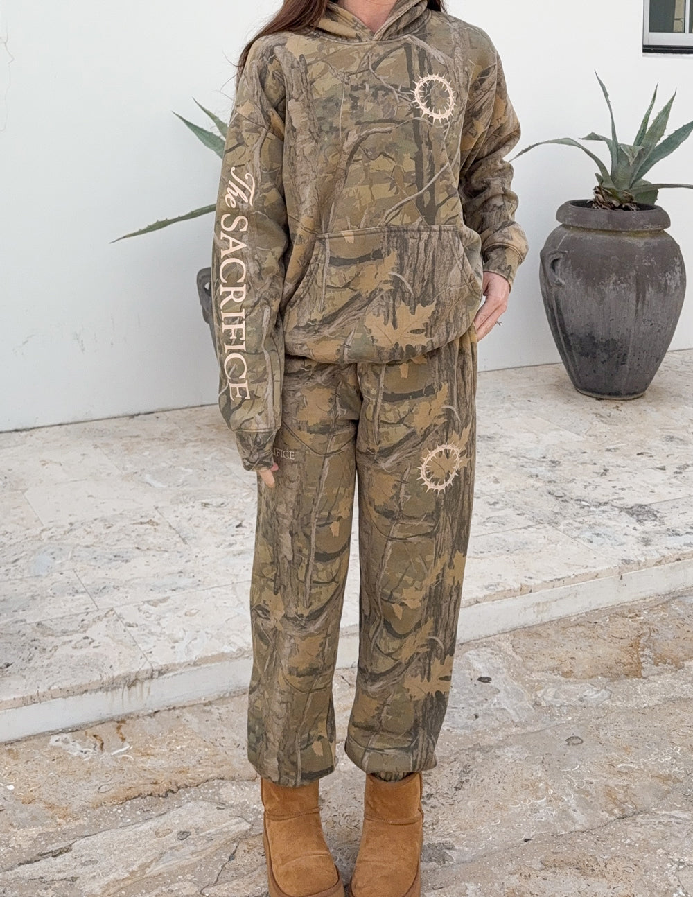Camo unisex sweatpants with elastic waistband and allover camouflage print