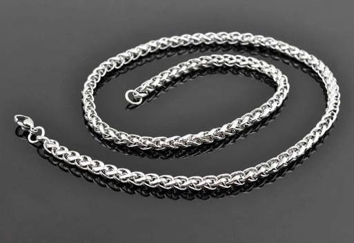 Silver-toned braided chain necklace with clasp