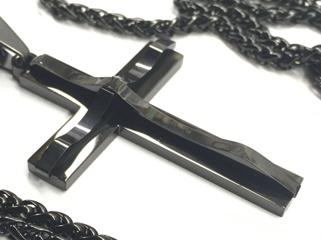 Black cross pendant necklace with thick rectangular links