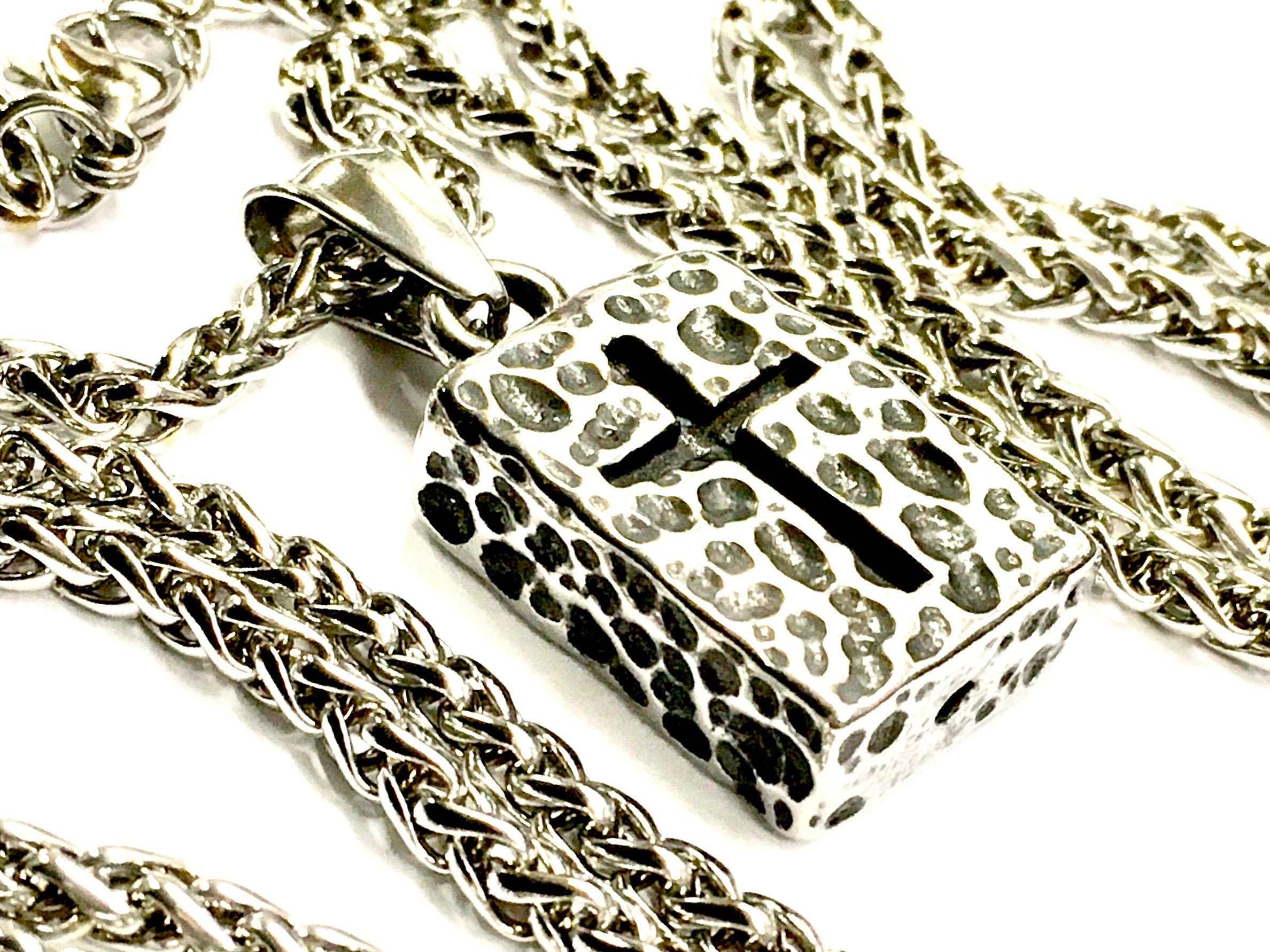 Stainless steel hammered rectangle pendant with cross design on link chain