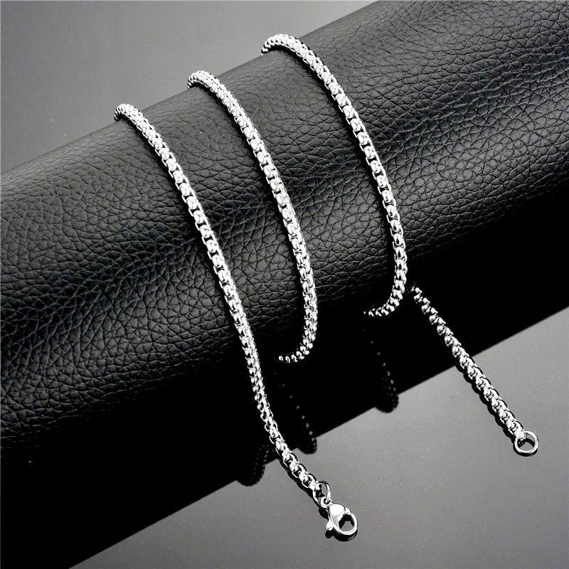 Silver chain necklace with lobster clasp