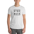 Men's strength square graphic tee, white crew neck