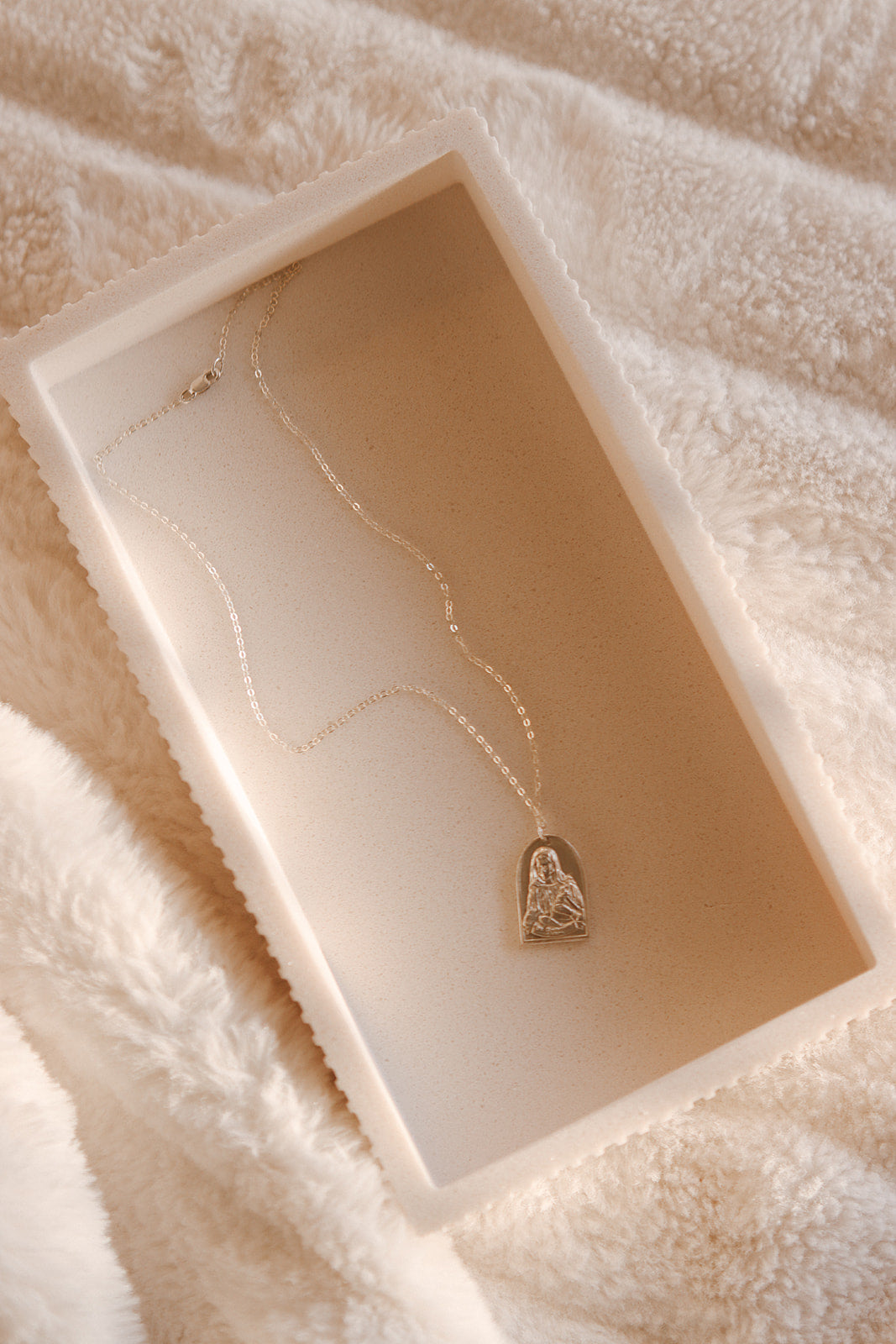 Sterling silver necklace in box with heart pendant and delicate chain
